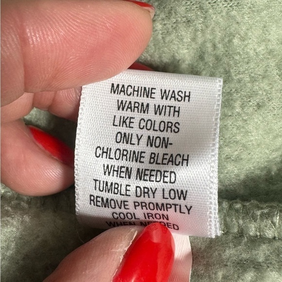 Croft & Barrow Woman Embroidered birds. Sz 2X, very good condition - Picture 8 of 8